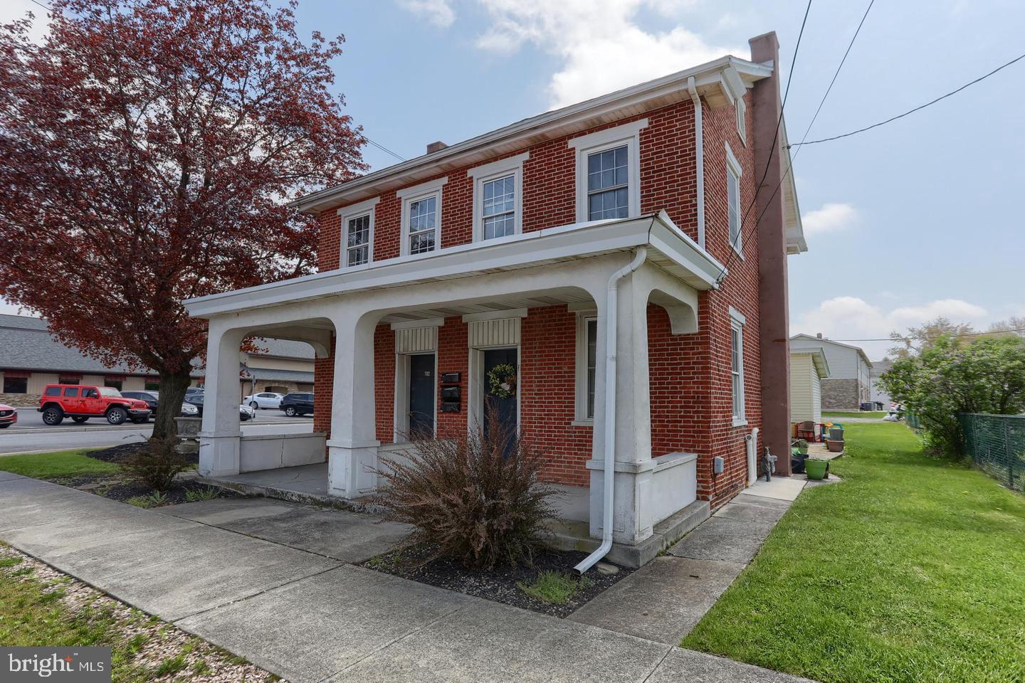 702 W Main St, Palmyra, PA 17078 photo