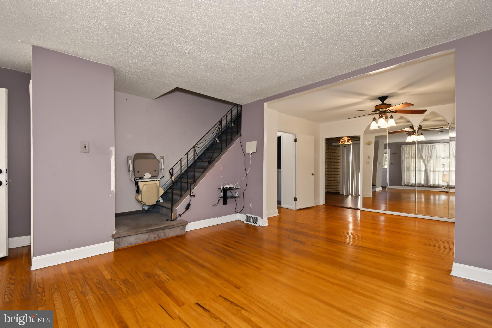 3512 Churchill Ln, Philadelphia, PA 19114 photo