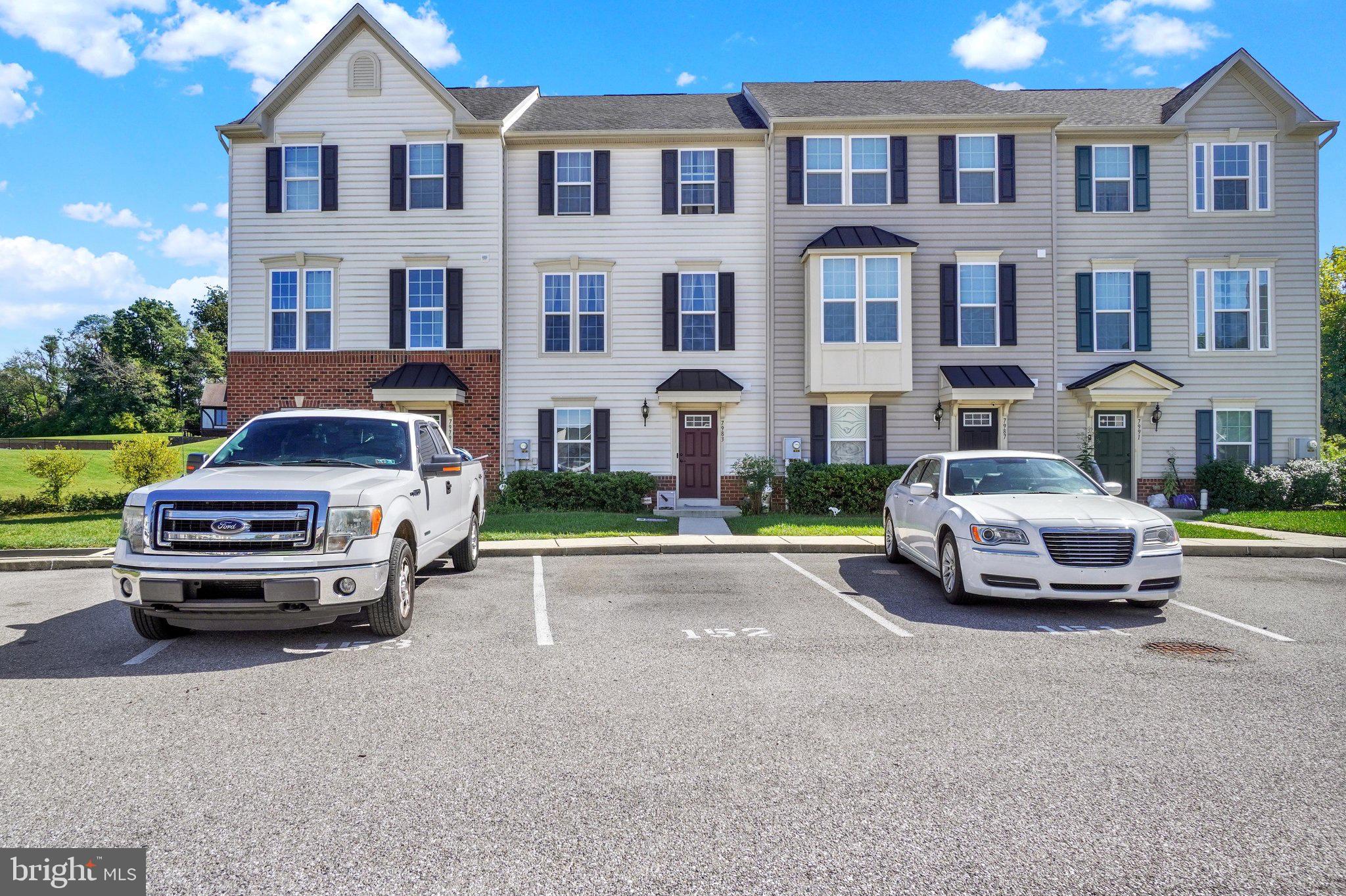 7983 Erinvale Ln, Seven Valleys, PA 17360