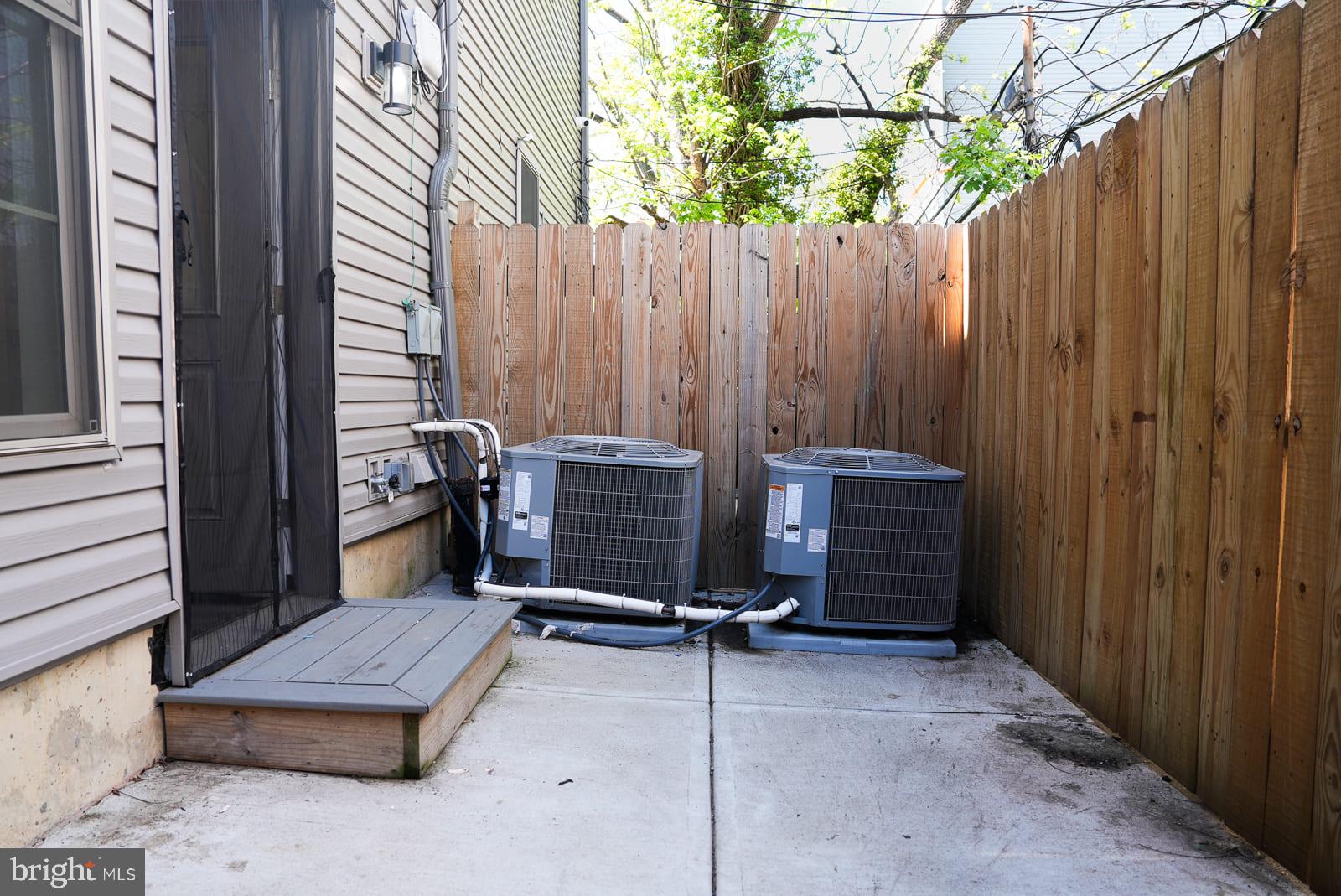 4107 W Girard Ave, Philadelphia, PA 19104 photo