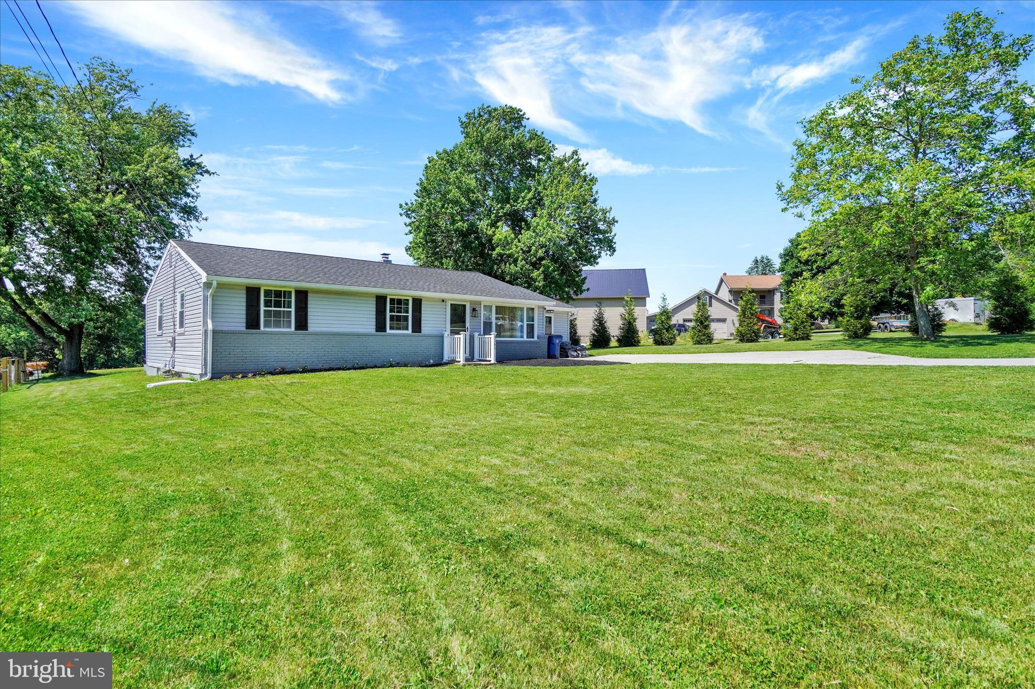 4161 Walters Hatchery Rd, York, PA 17408 photo