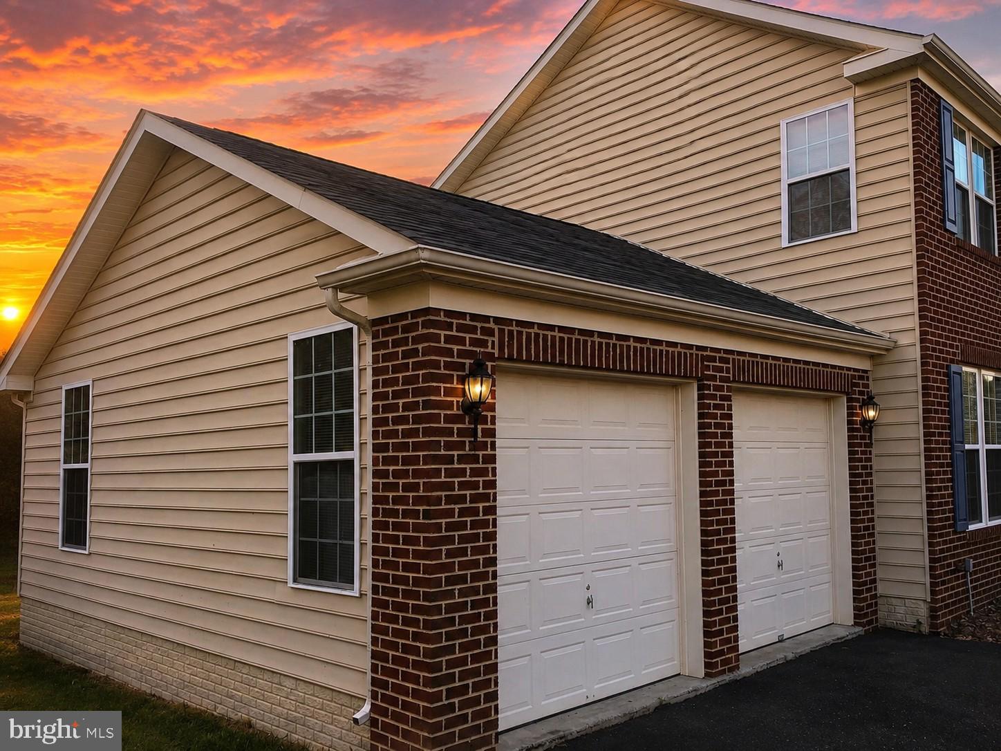 10750 Sourwood Ave, Waldorf, MD 20603 photo