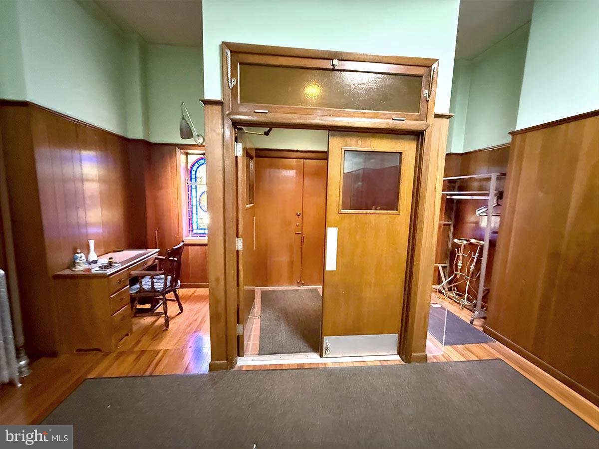 119 N George St, York, PA 17401 photo