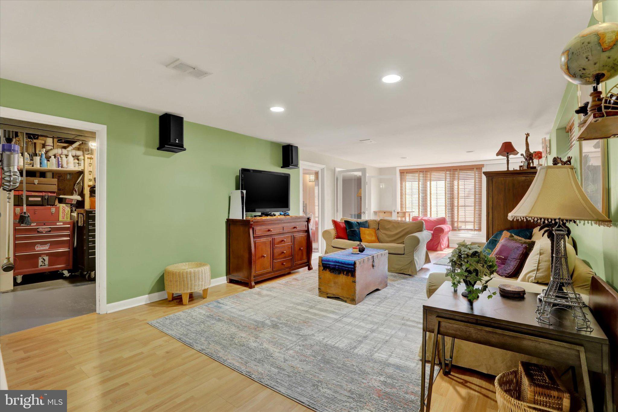 932 Stewart Ave, Springfield, PA 19064 photo