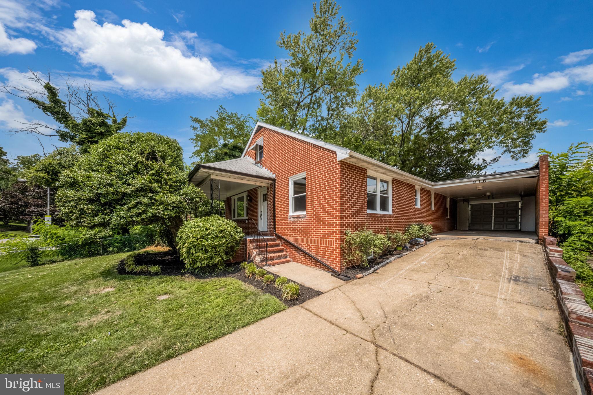 916 E Belvedere Ave, Baltimore, MD 21212 photo