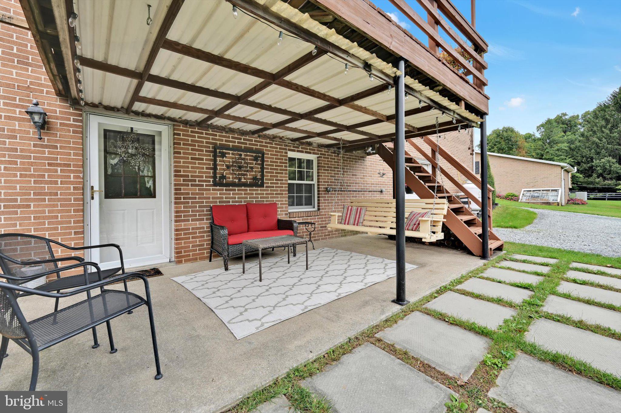 623 Lebanon Rd, Manheim, PA 17545 photo