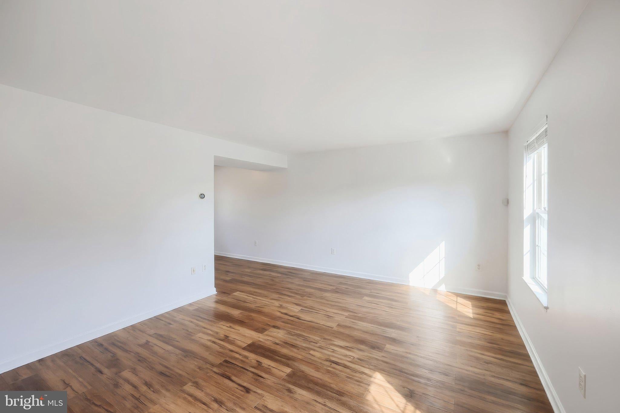 135 Apple Grove Ln, Littlestown, PA 17340 photo