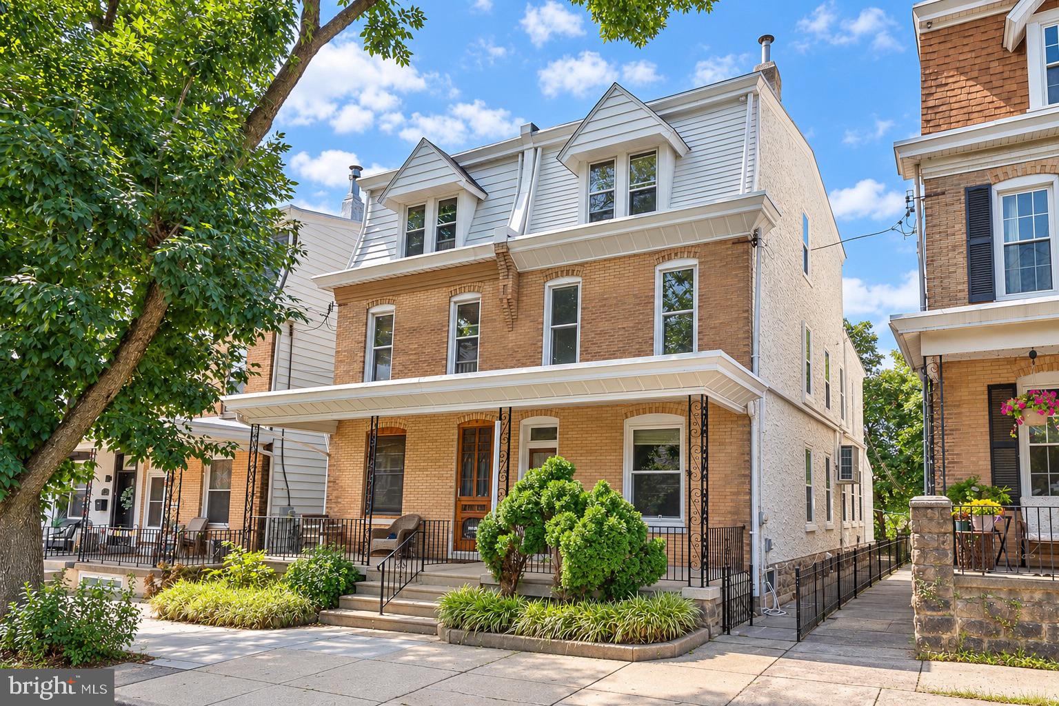 3740 Manayunk Ave, Philadelphia, PA 19128