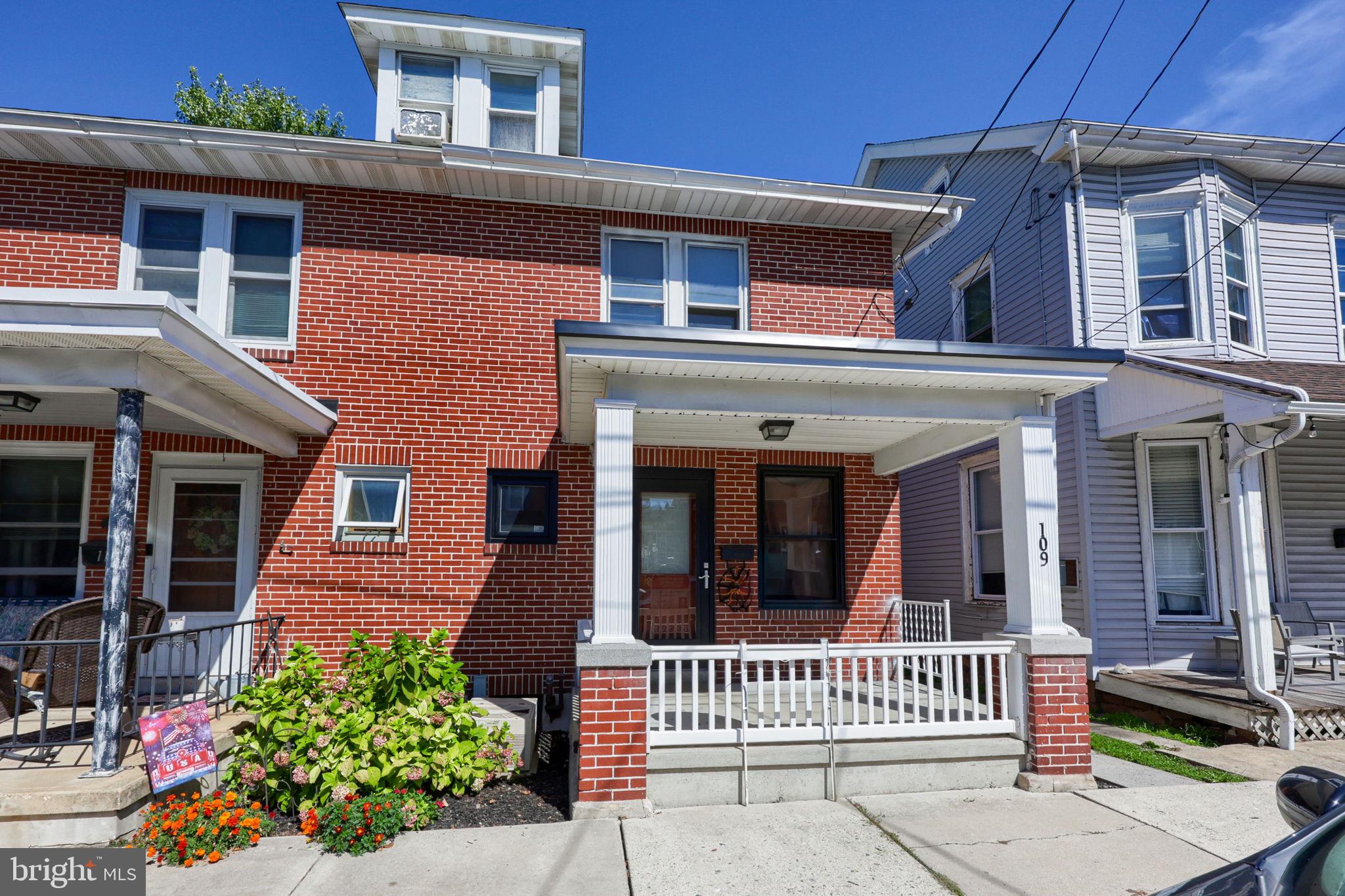 109 Fulton St, Ephrata, PA 17522