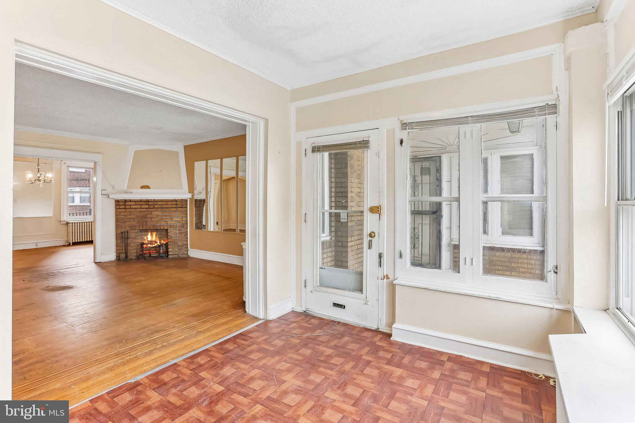 6505 N Smedley St, Philadelphia, PA 19126 photo