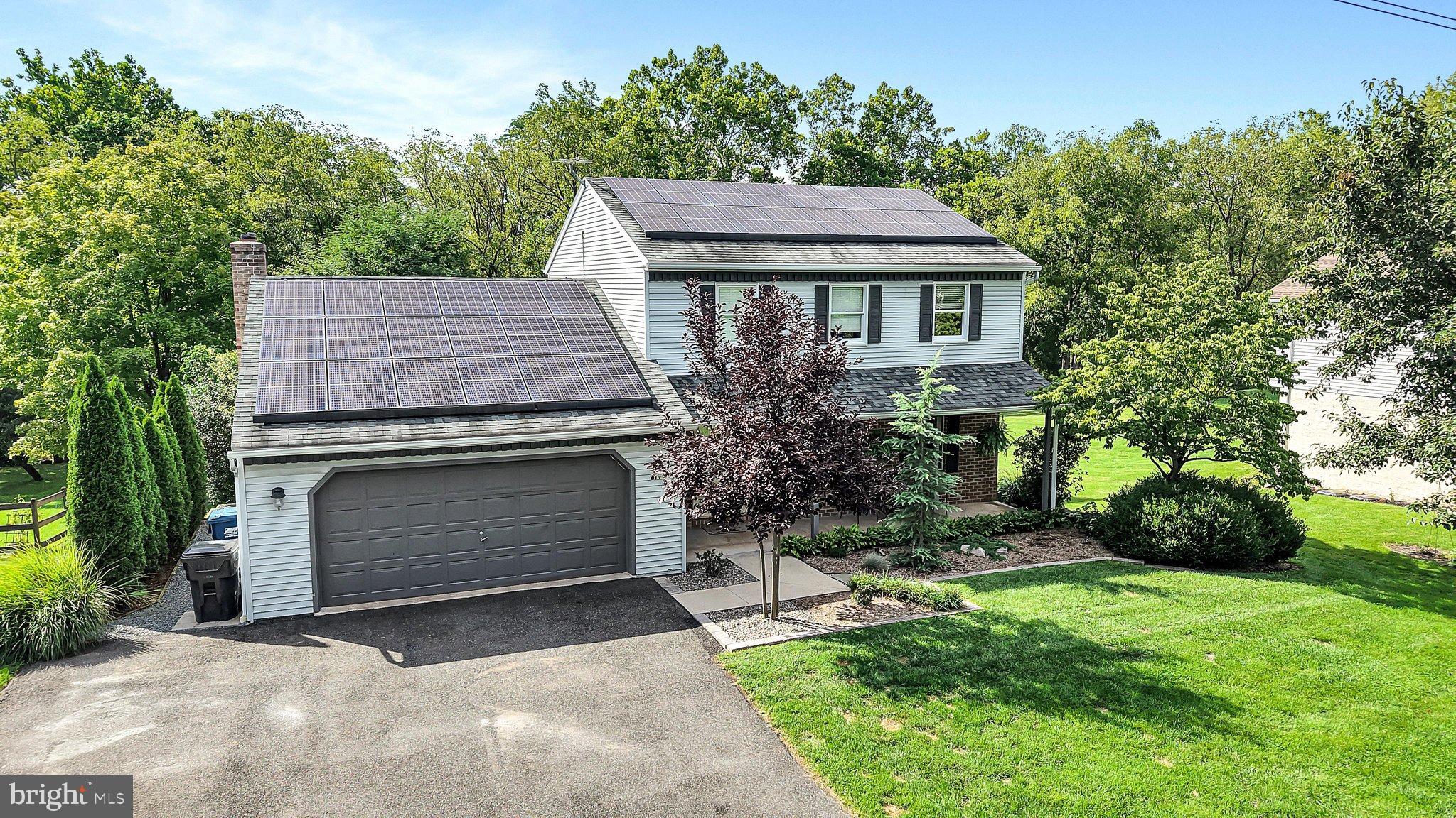 30 Stonetown Rd, Birdsboro, PA 19508 photo
