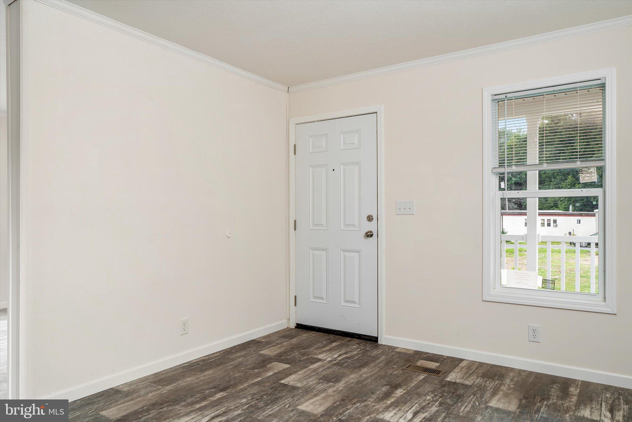 414 Walnut St, Robbinsville, NJ 08691 photo