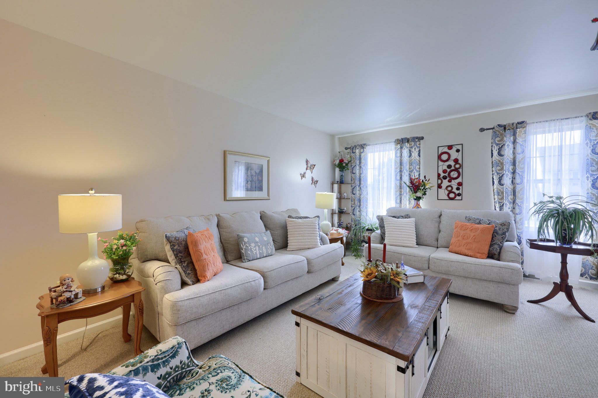 228 Quaking Aspen Ln, Marietta, PA 17547 photo