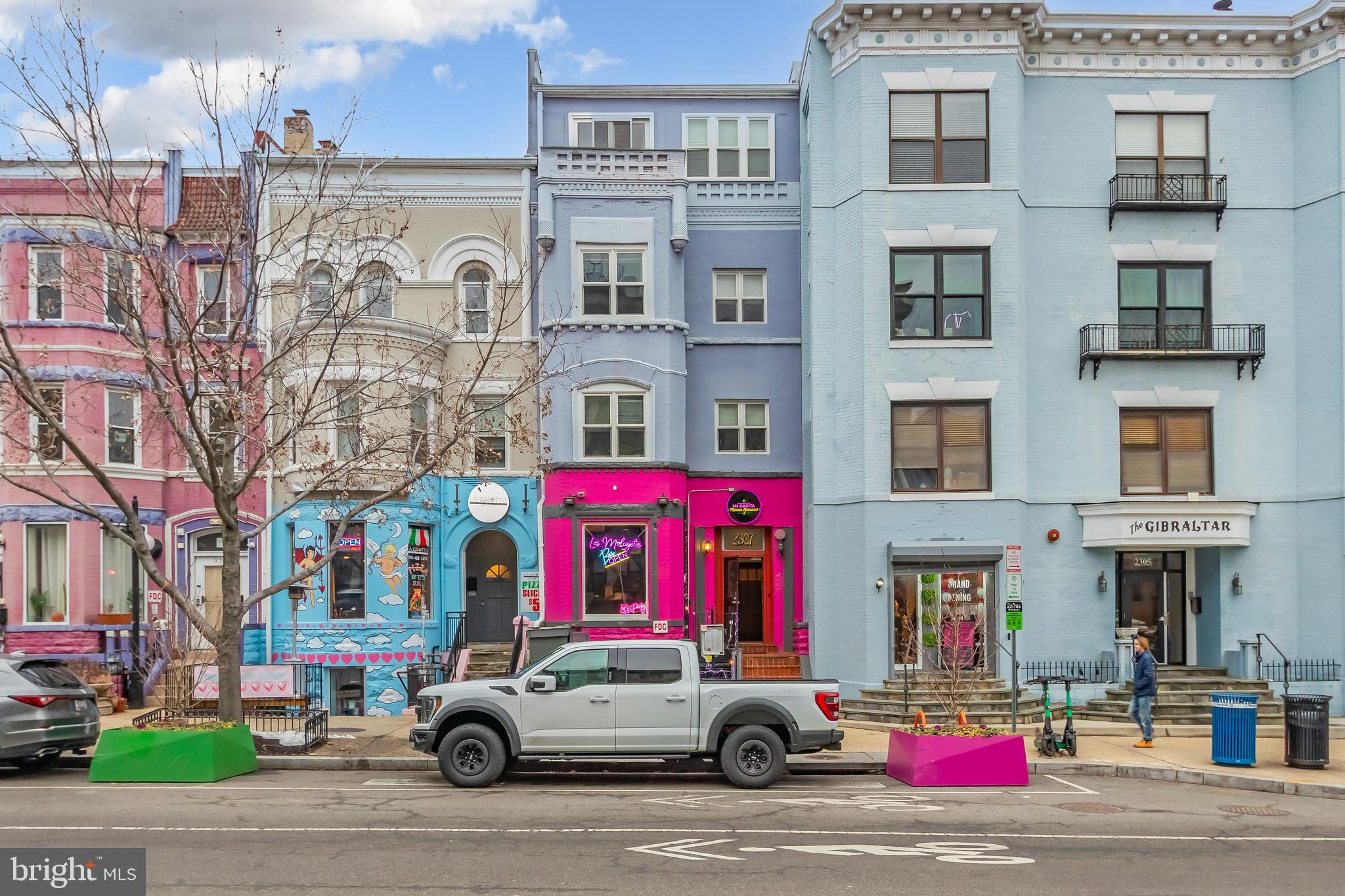 2307 18th St, Washington, DC 20009