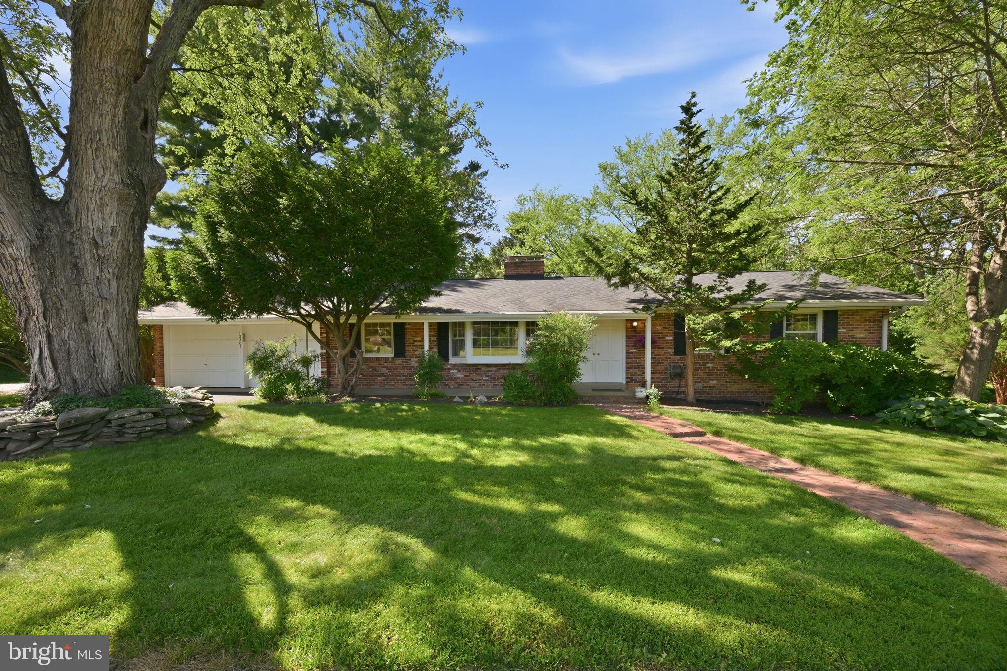 12201 Greenridge Dr, Boyds, MD 20841