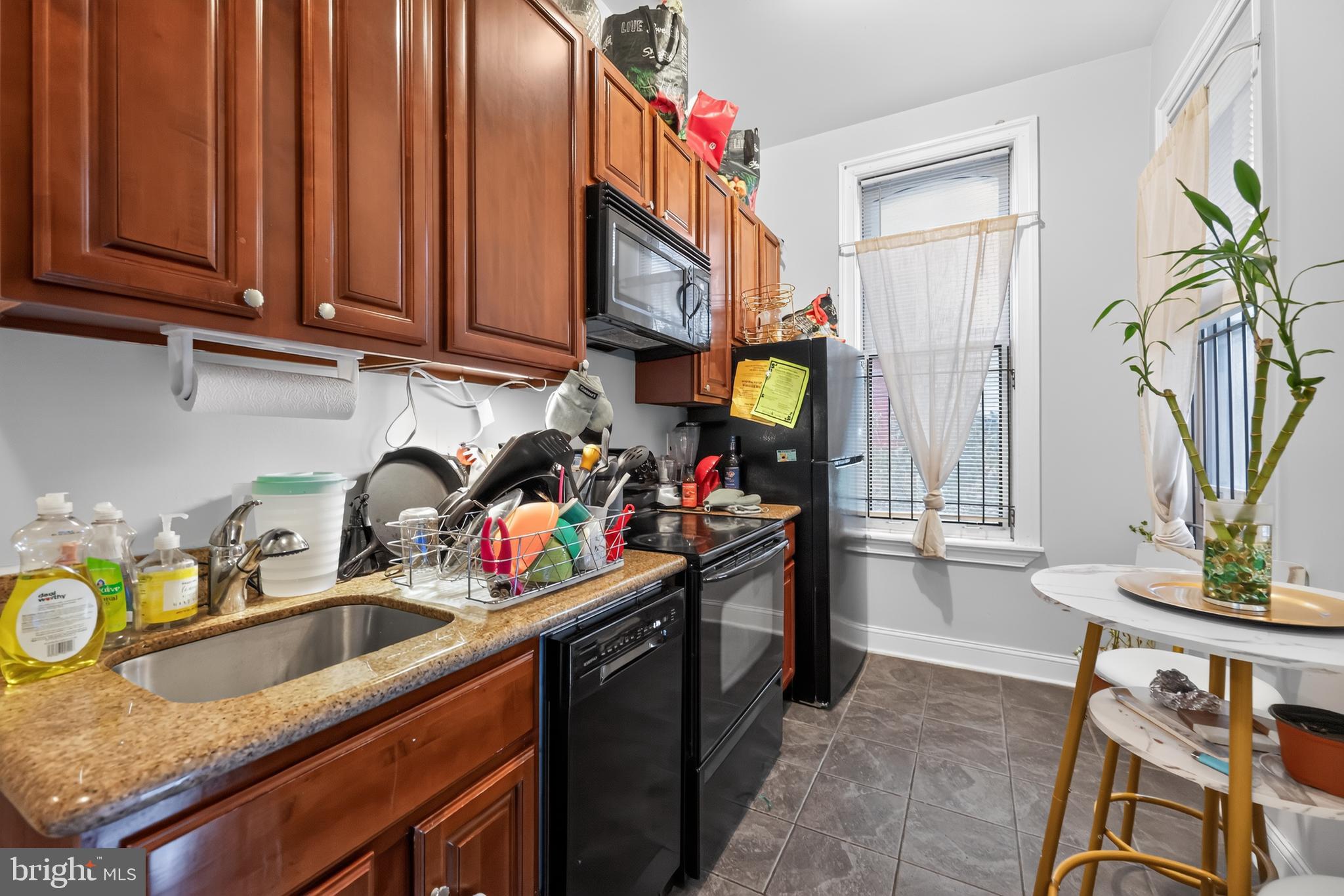 1900 W Diamond St, Philadelphia, PA 19121 photo