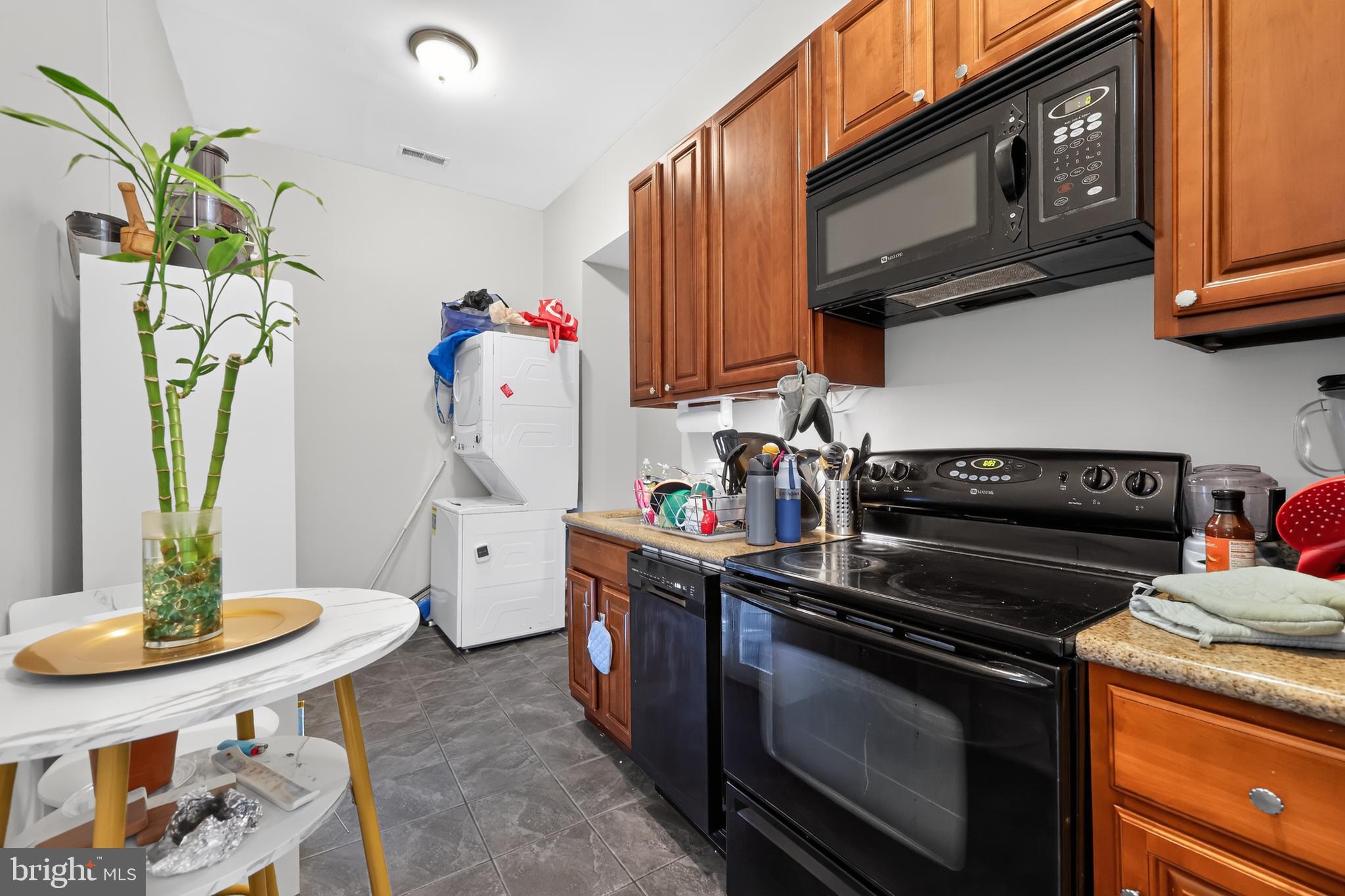 1900 W Diamond St, Philadelphia, PA 19121 photo