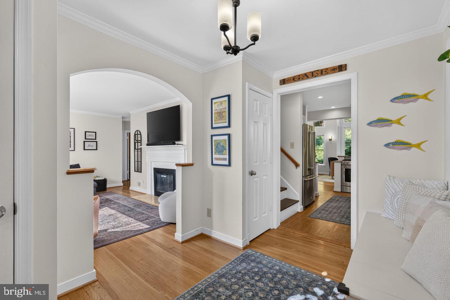 802 Parkway Terrace, Alexandria, VA 22302 photo