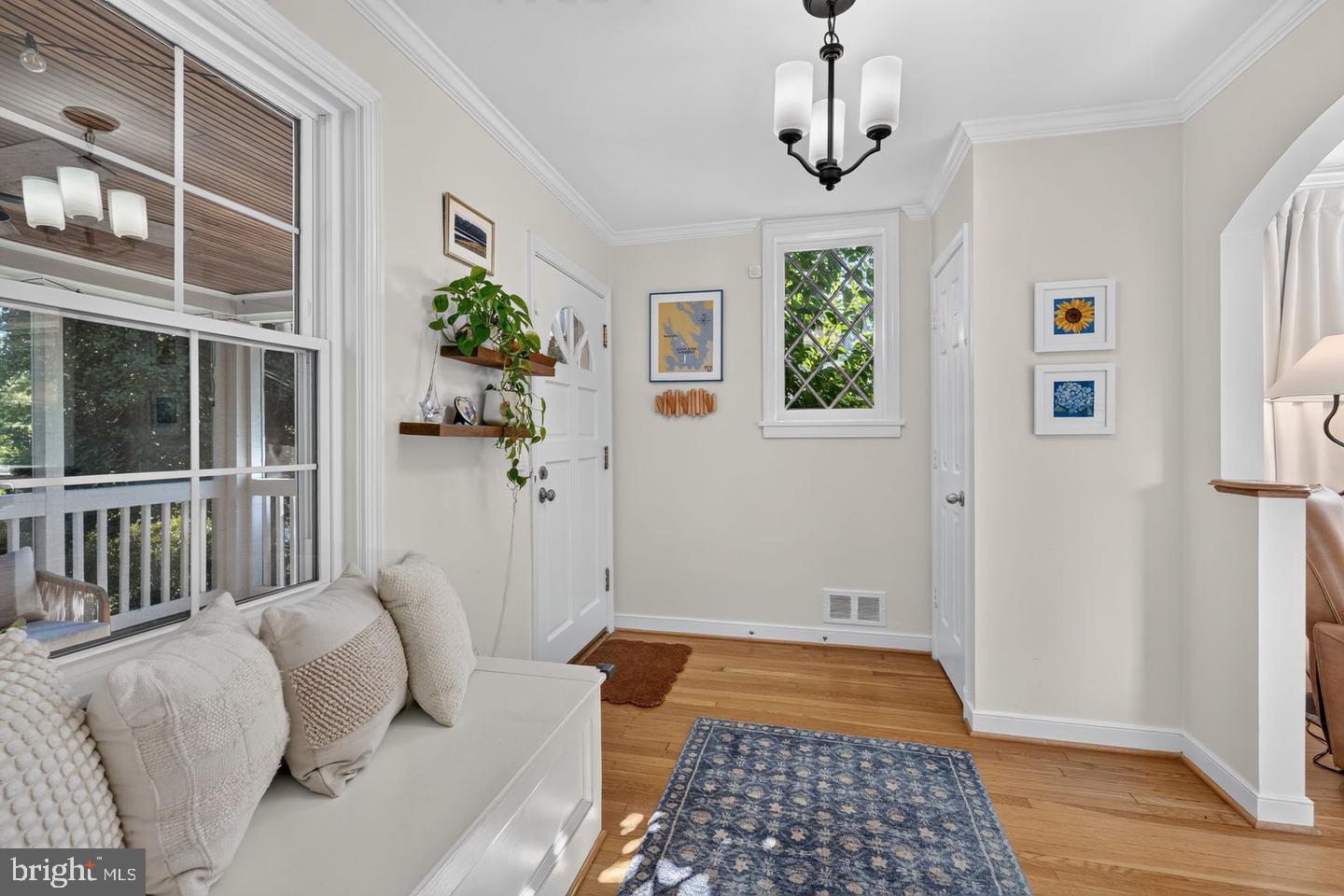 802 Parkway Terrace, Alexandria, VA 22302 photo