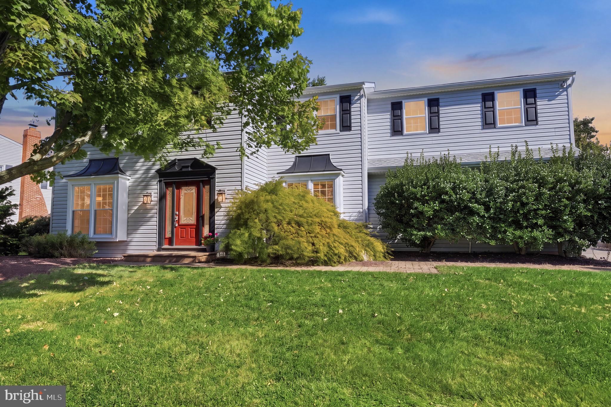 121 Brook Dr, Hopeland, PA 18966