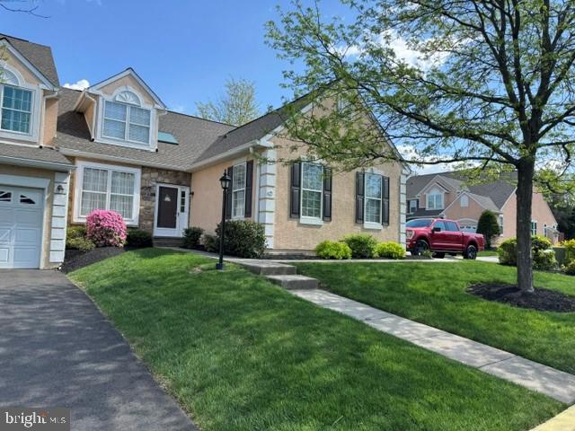 48 Wheatsheaf Ln, Norristown, PA 19403