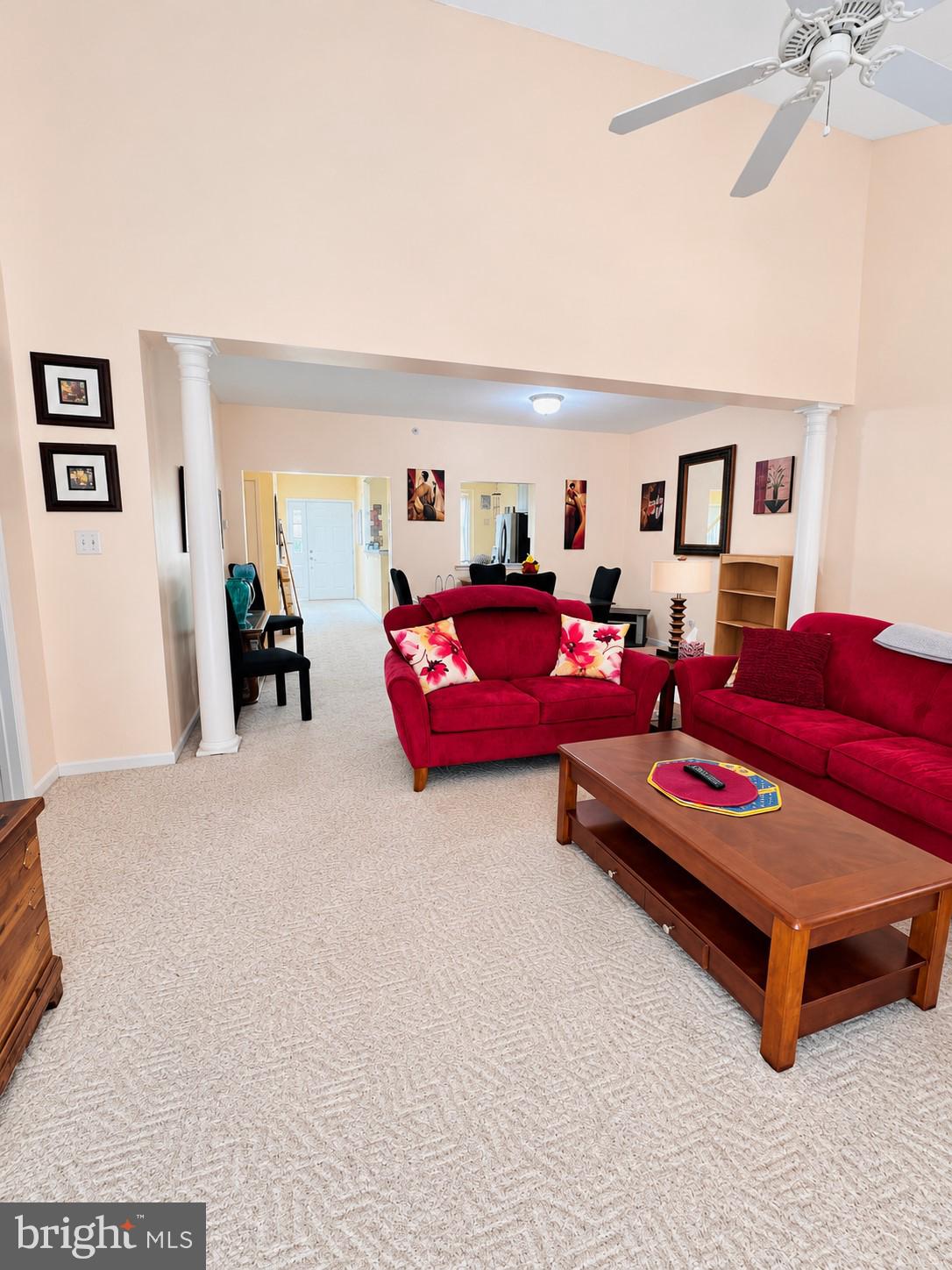 48 Wheatsheaf Ln, Norristown, PA 19403 photo