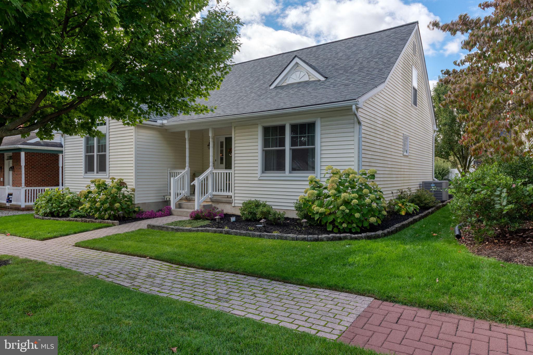 1008 Olympia St, Lititz, PA 17543 photo