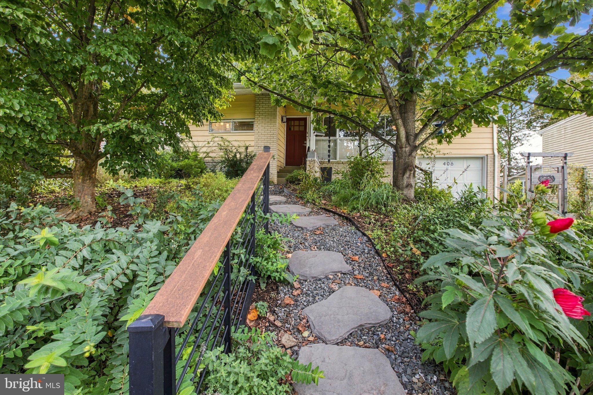 406 Mount Pleasant Ave, Ambler, PA 19002