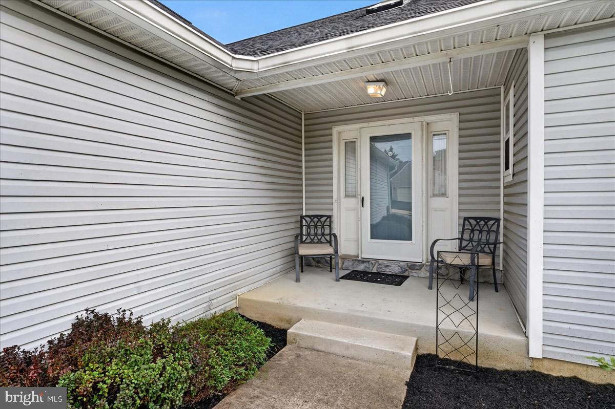 3 Cobblefield Dr, Newark, DE 19713 photo
