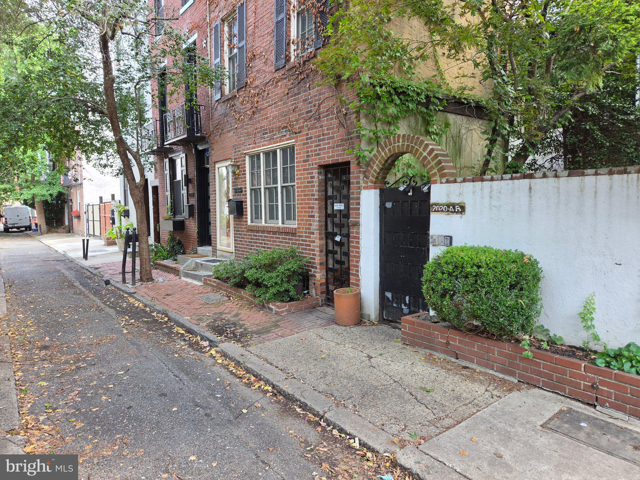 2021 Lombard St, Philadelphia, PA 19146 photo