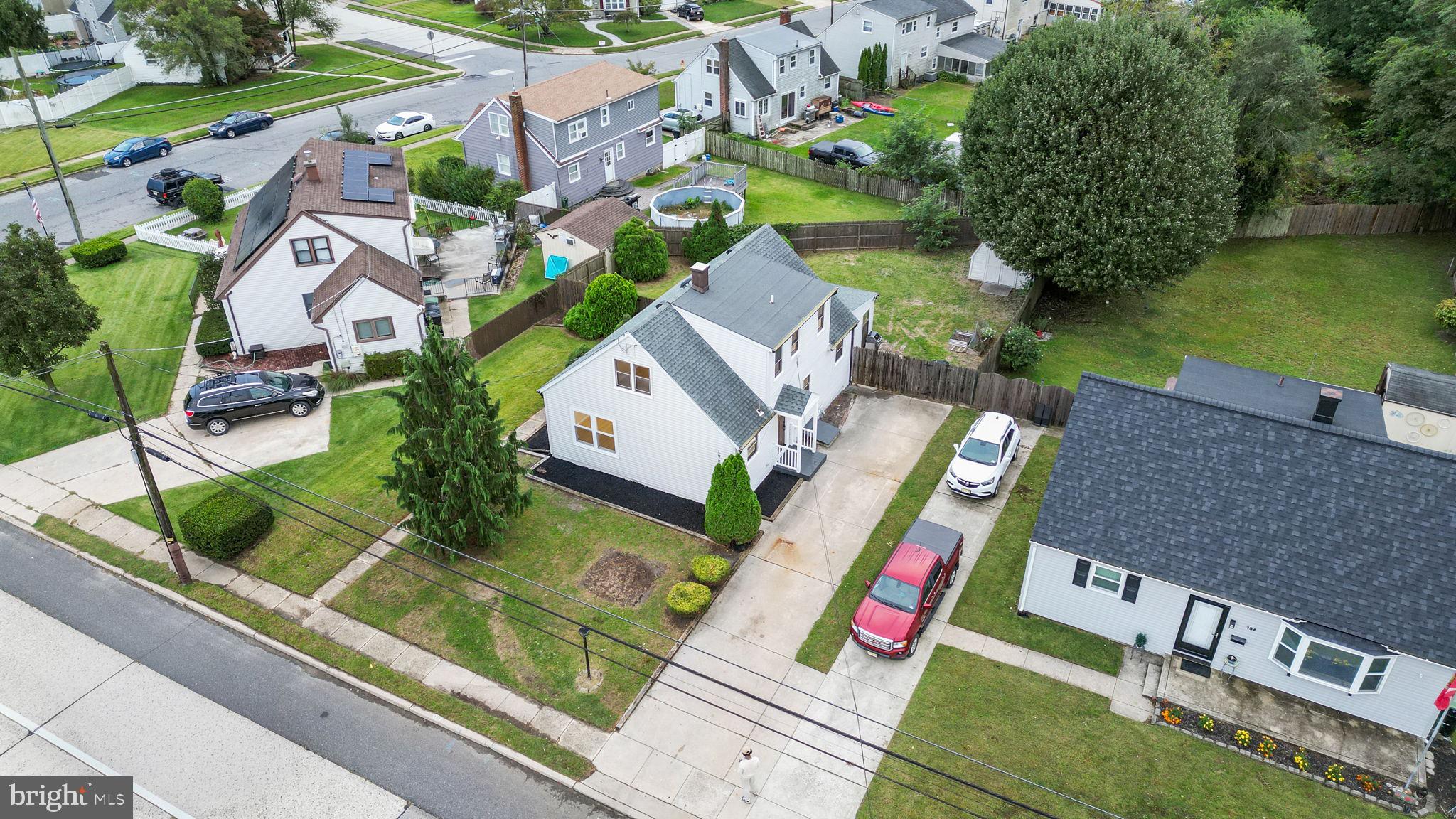 196 Tansboro Rd, Berlin, NJ 08009