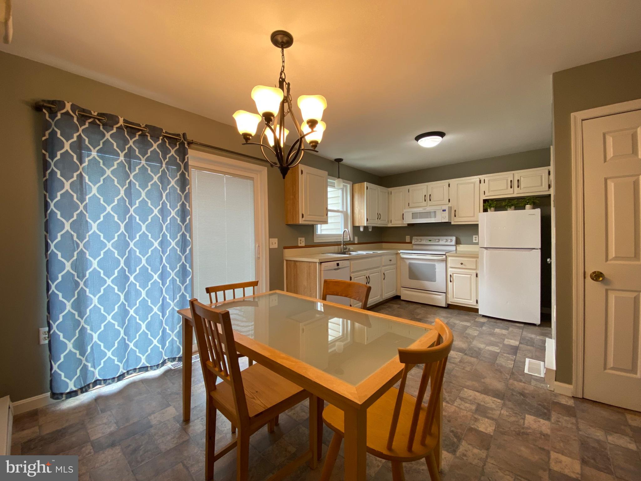 412 Cardinal Rd, Lititz, PA 17543 photo