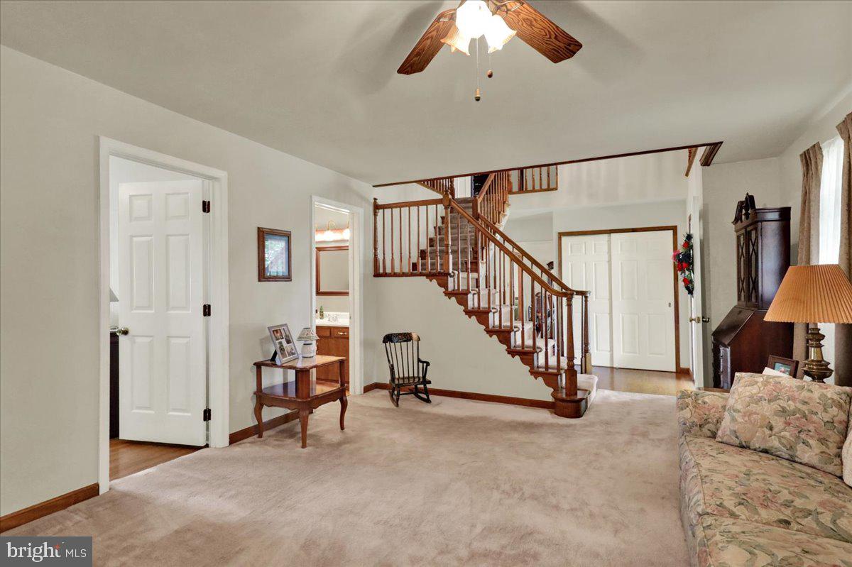 1170 N Manor Rd, Honey Brook, PA 19344 photo