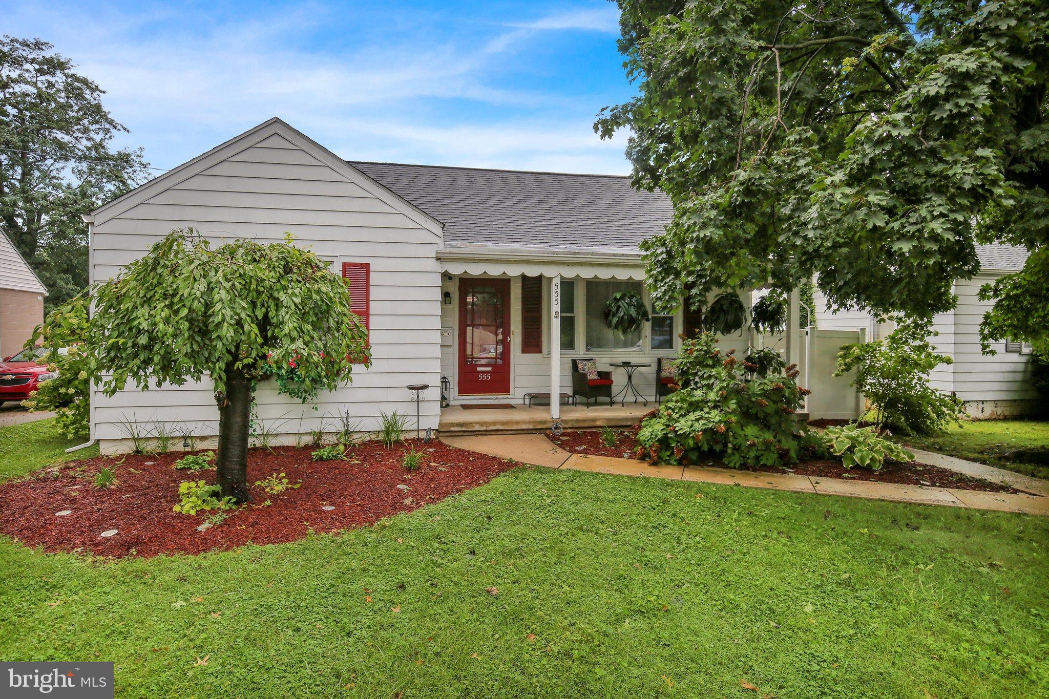 555 Maple St, Columbia, PA 17512