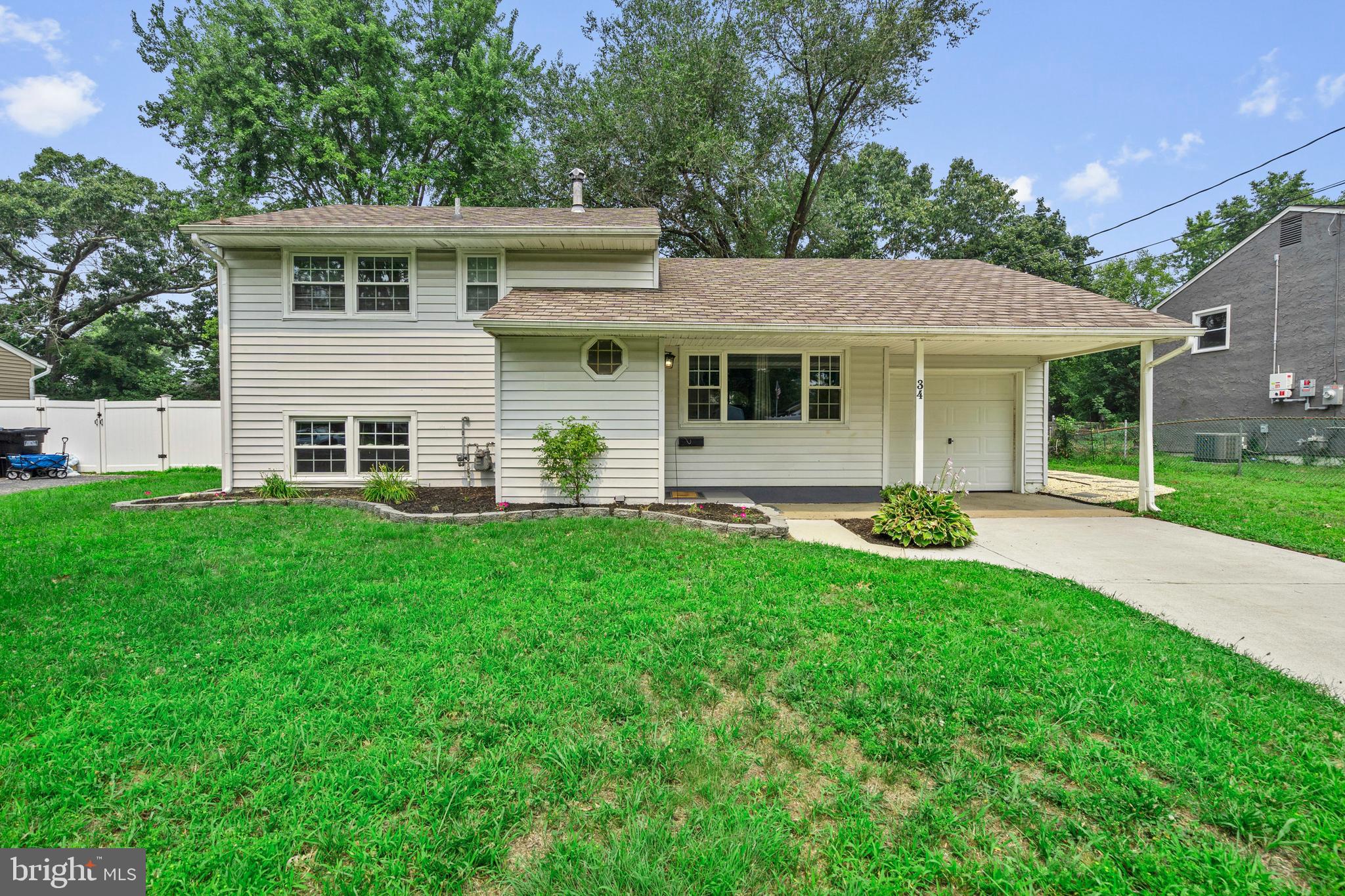 34 Richards Ave, Mine Hill, NJ 08021