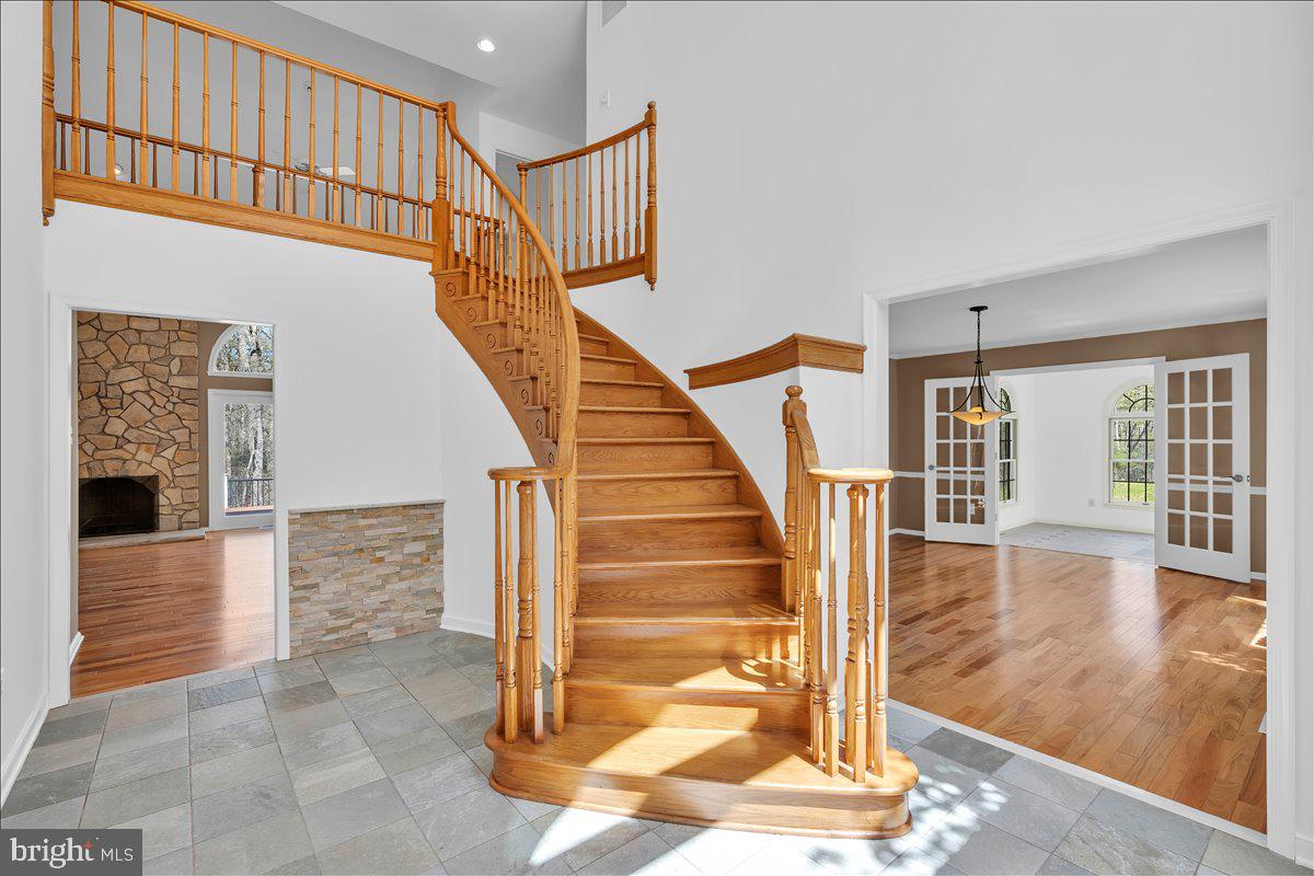 5 Hamilton Ct, Southampton, NJ 08088 photo