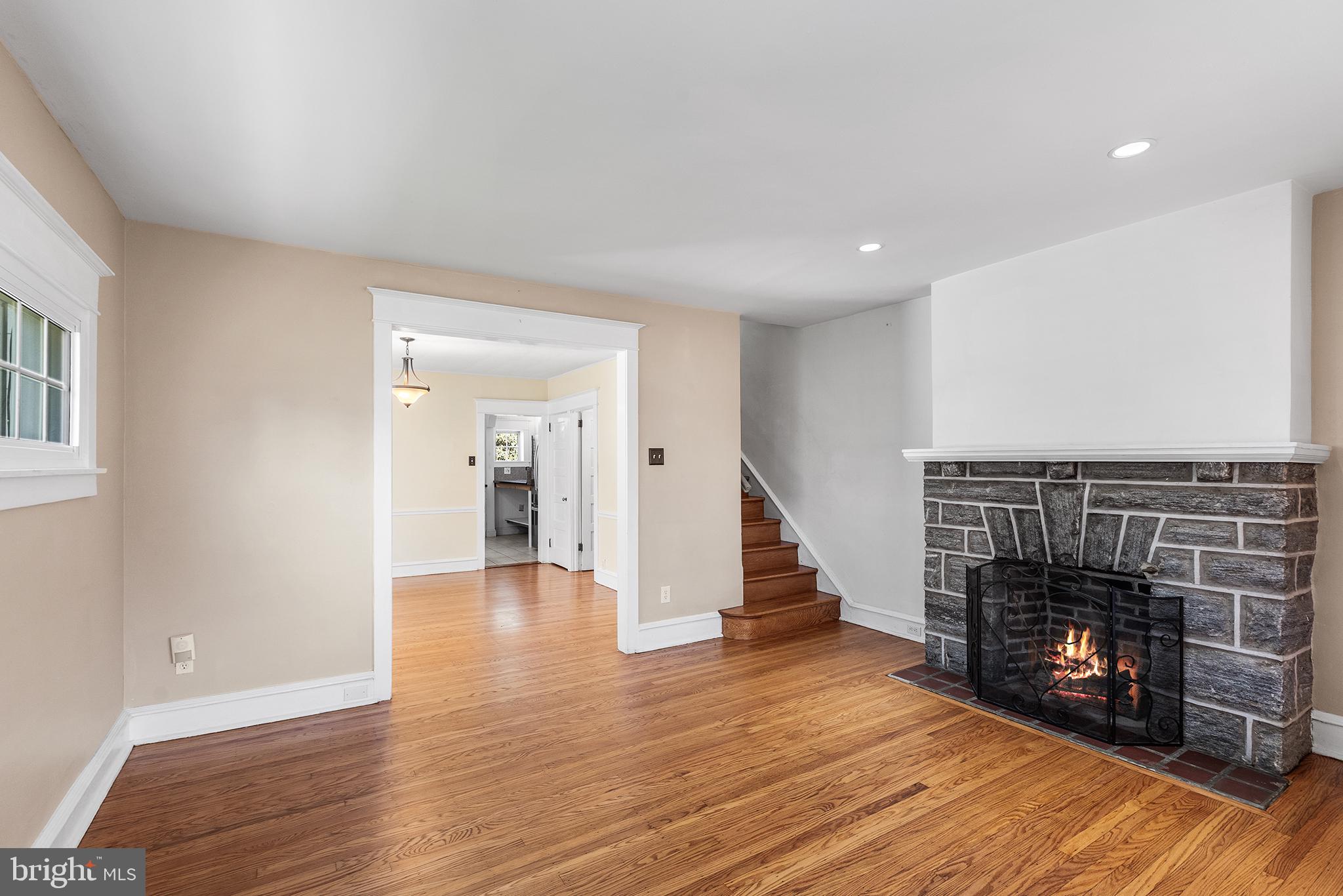 38 Maple Ave, Upper Darby, PA 19082 photo