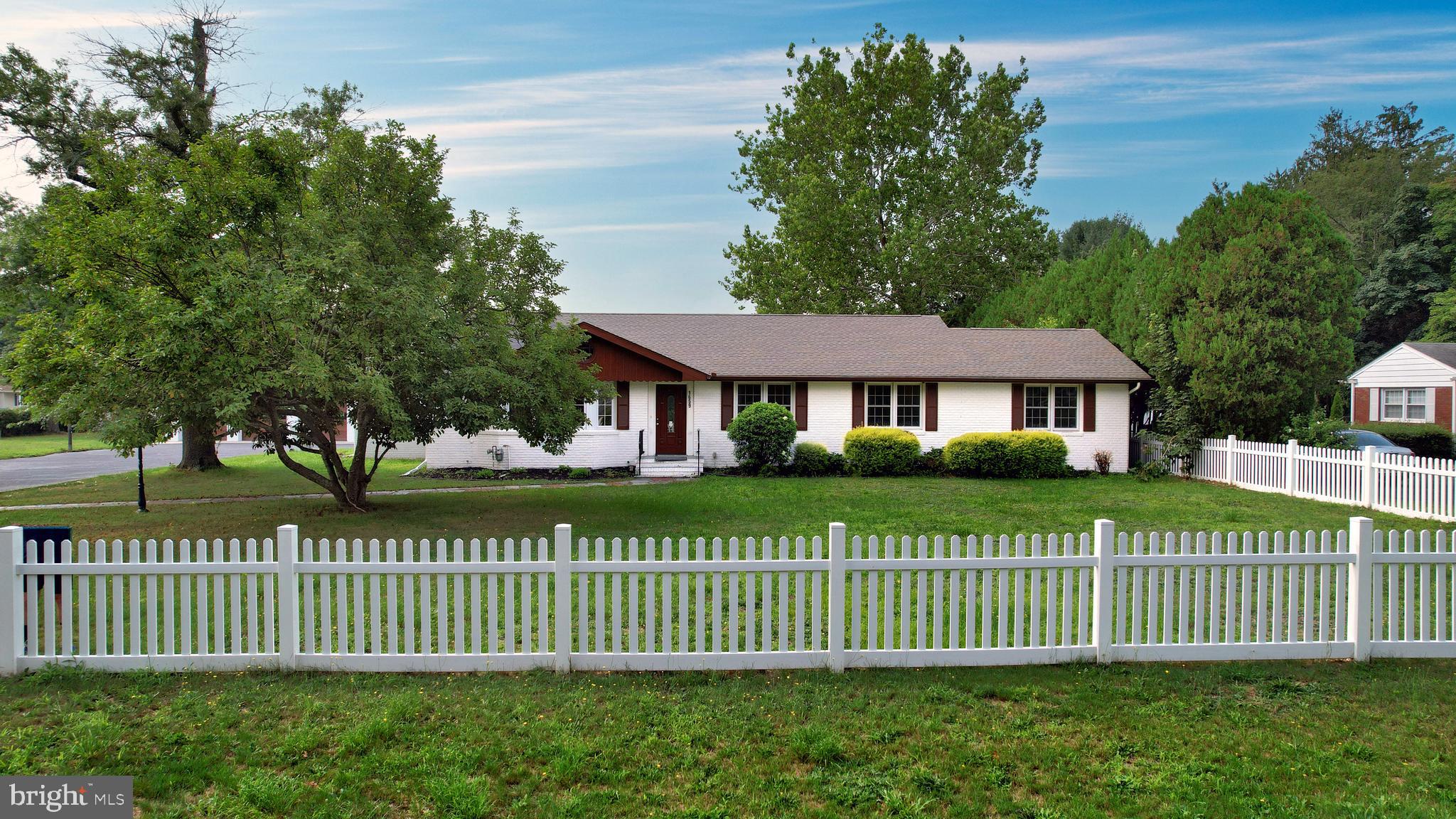 1659 Walnut Rd, Vineland, NJ 08361