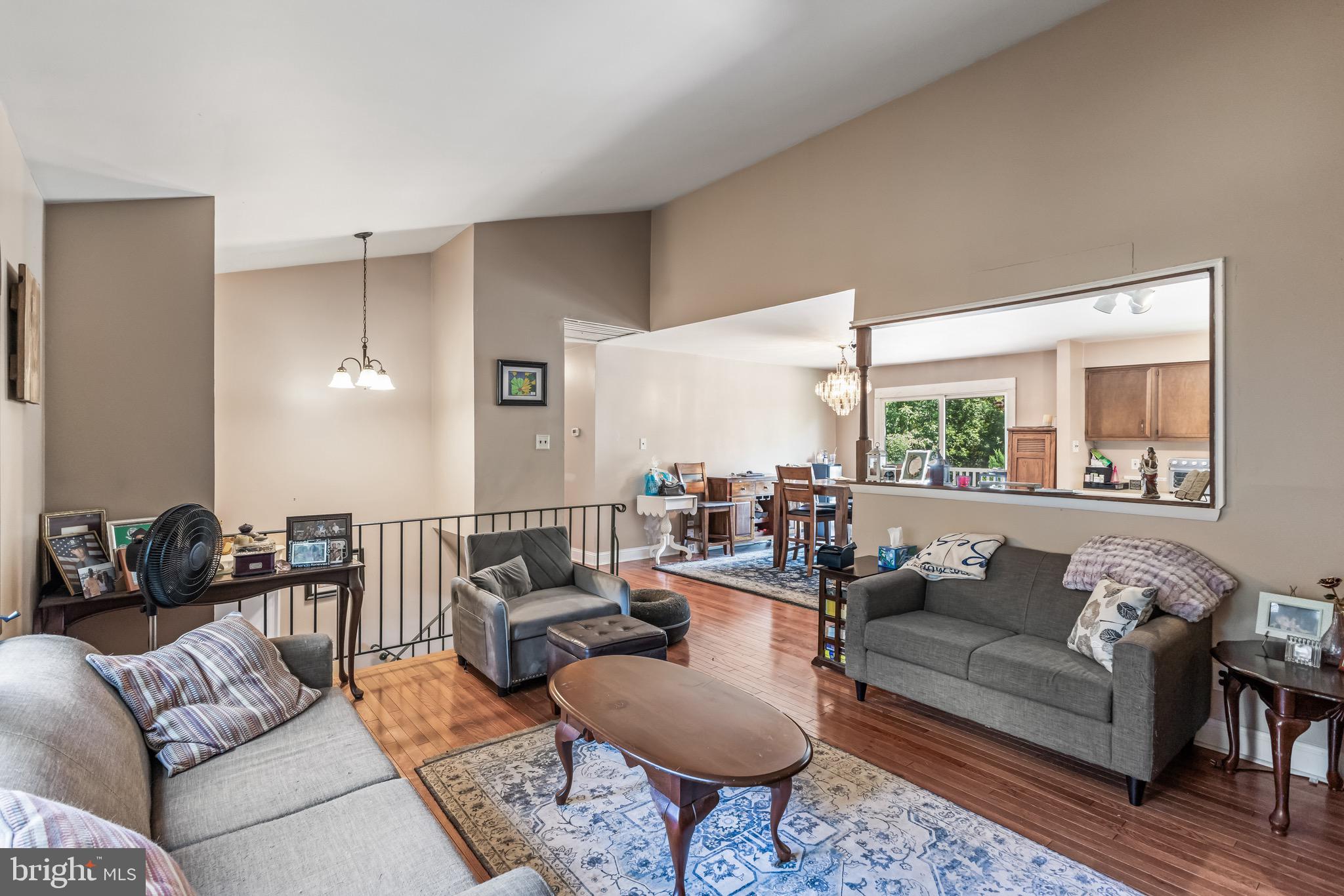 696 Oak Ave, Malaga, NJ 08328 photo