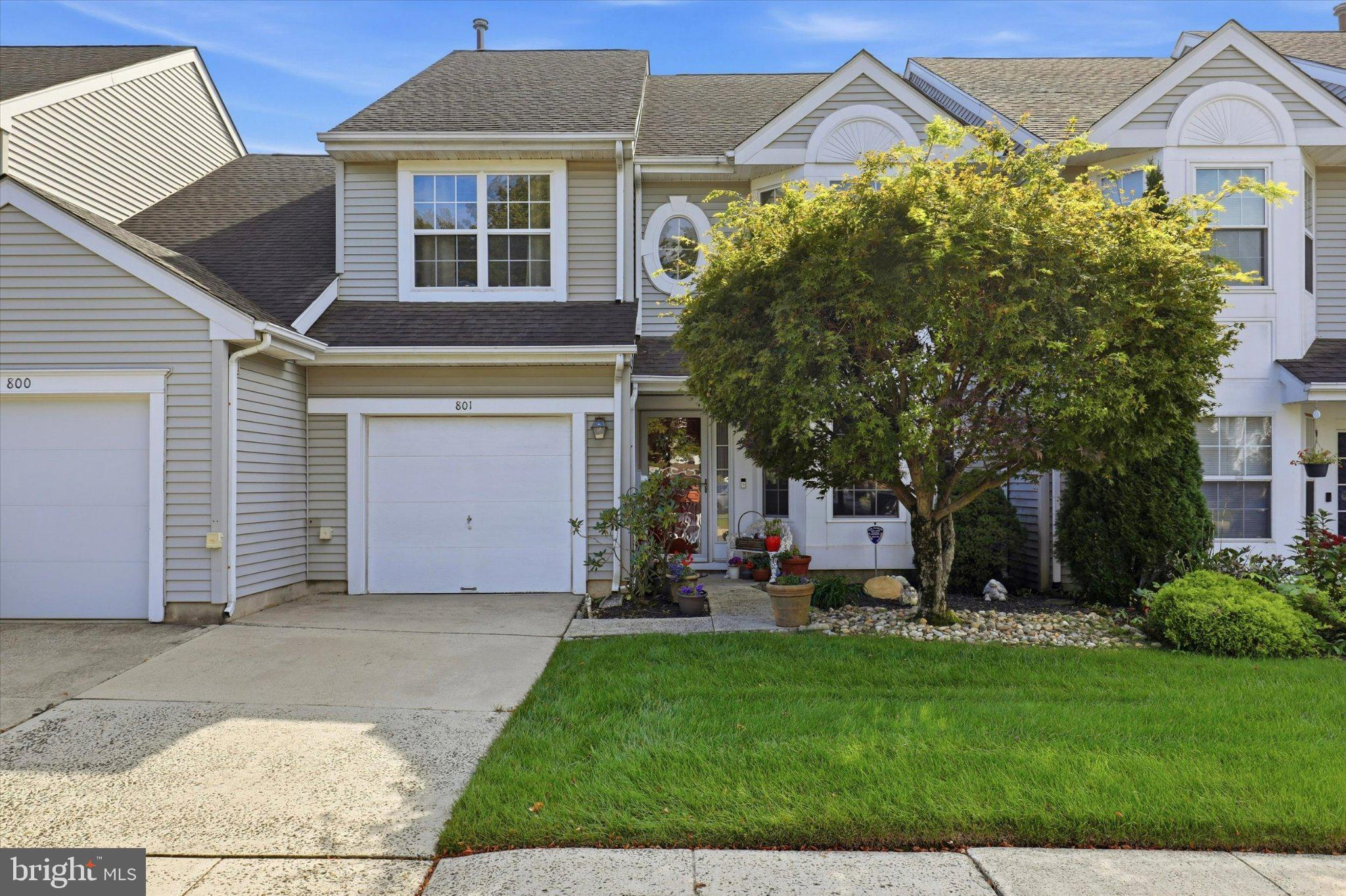 801 Evergreen Ct, North Wales, PA 19454