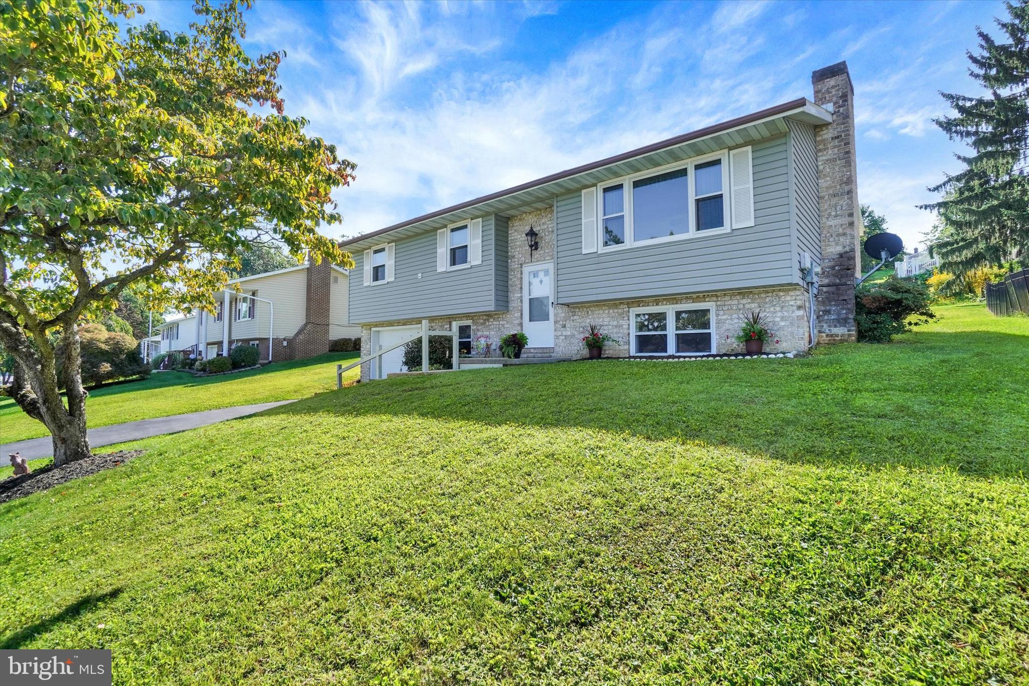 3490 Kingston Rd, York, PA 17402 photo