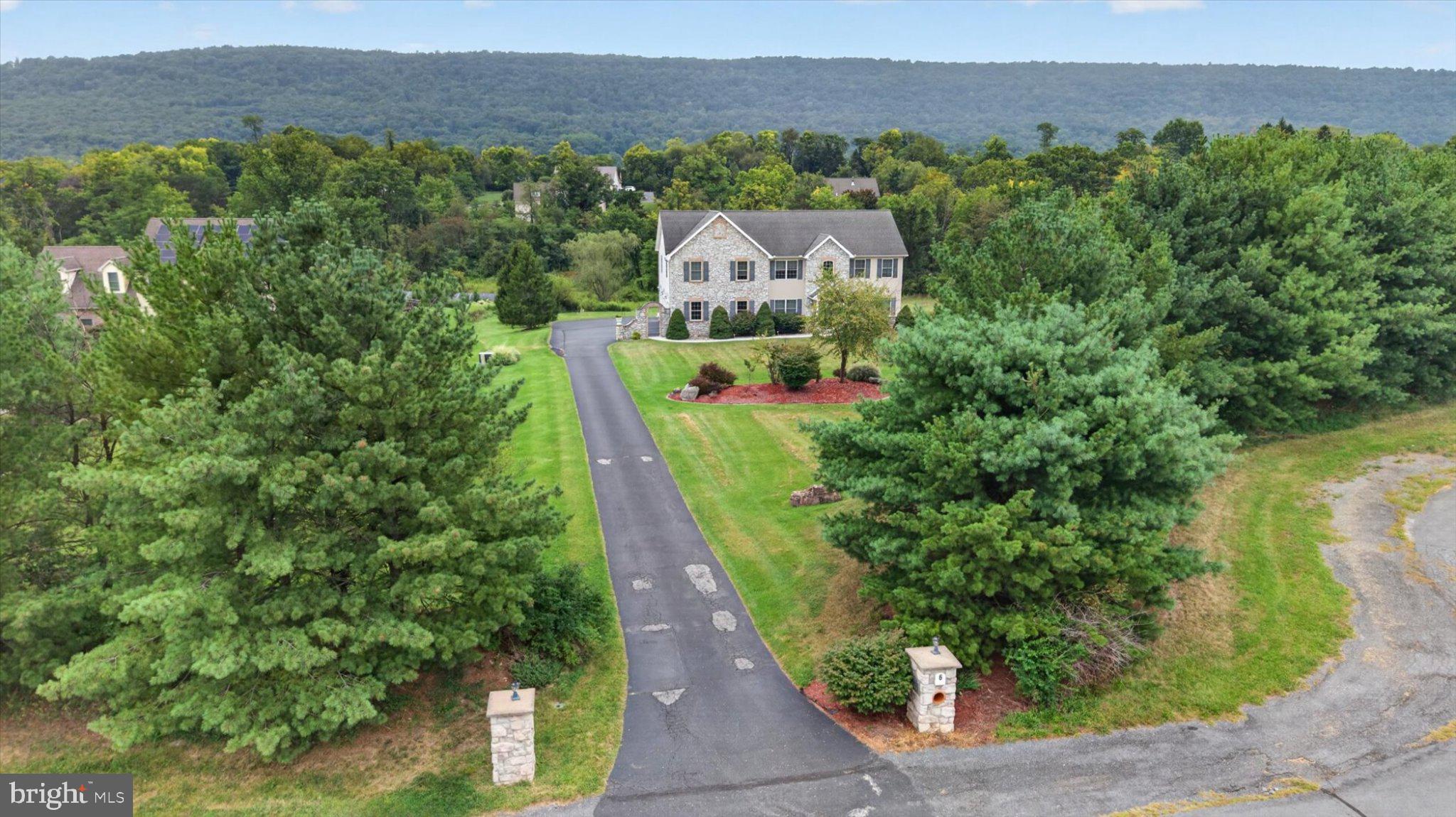 6 Souder Ct, Mechanicsburg, PA 17050 photo