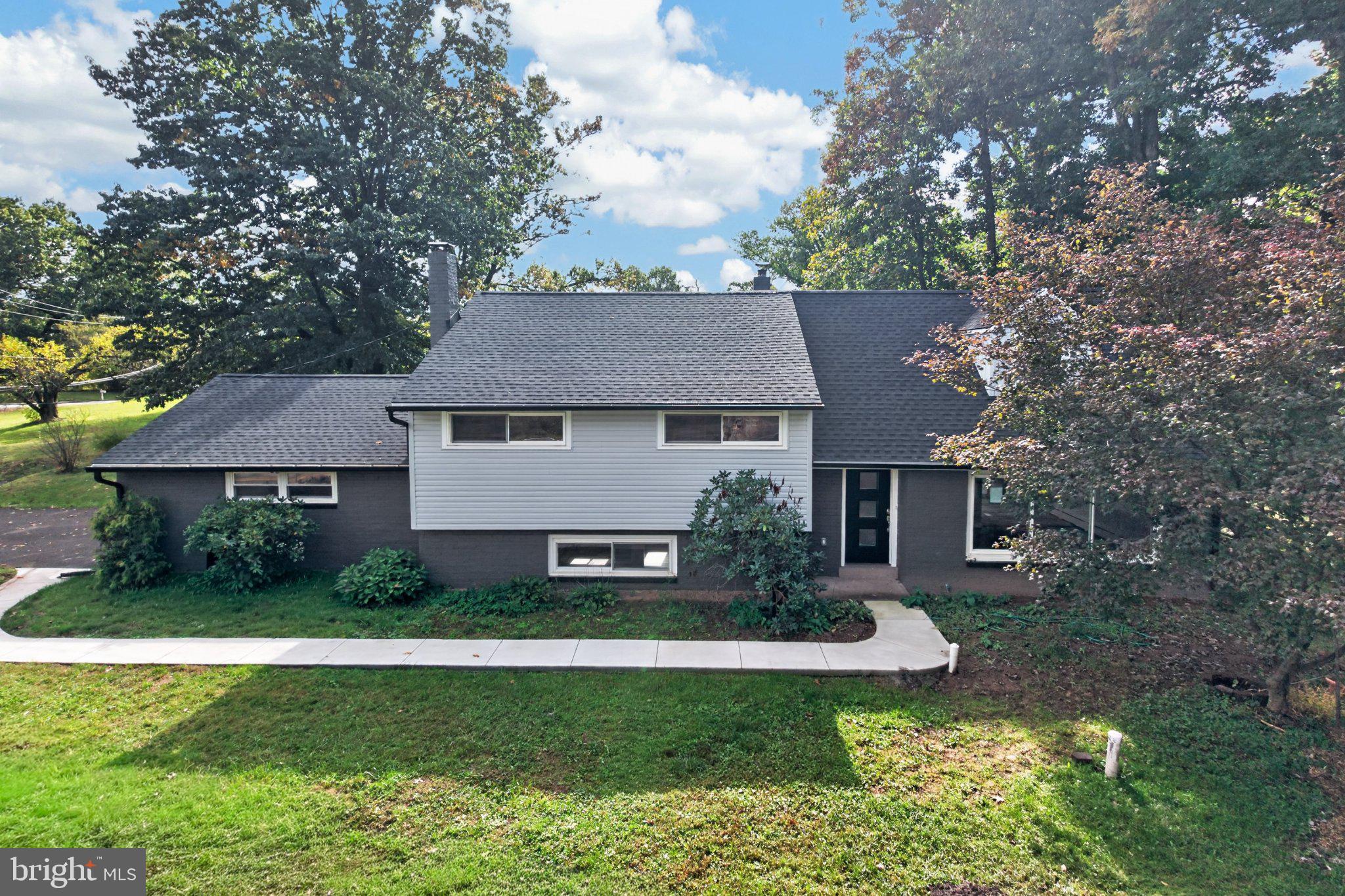 258 Moyer Rd, Pottstown, PA 19464