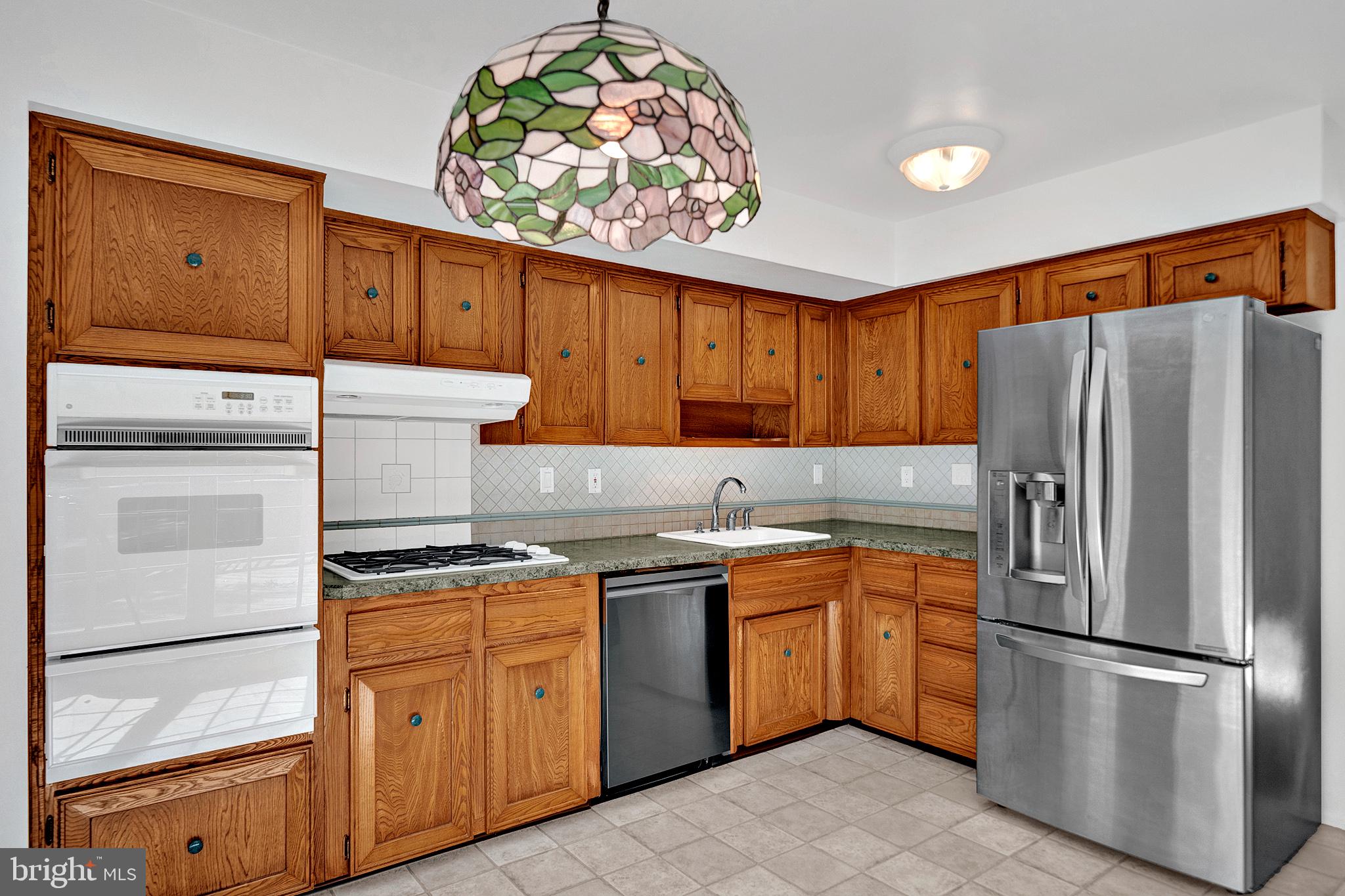 5 Wolfpack Rd, Hampton, NJ 08619 photo