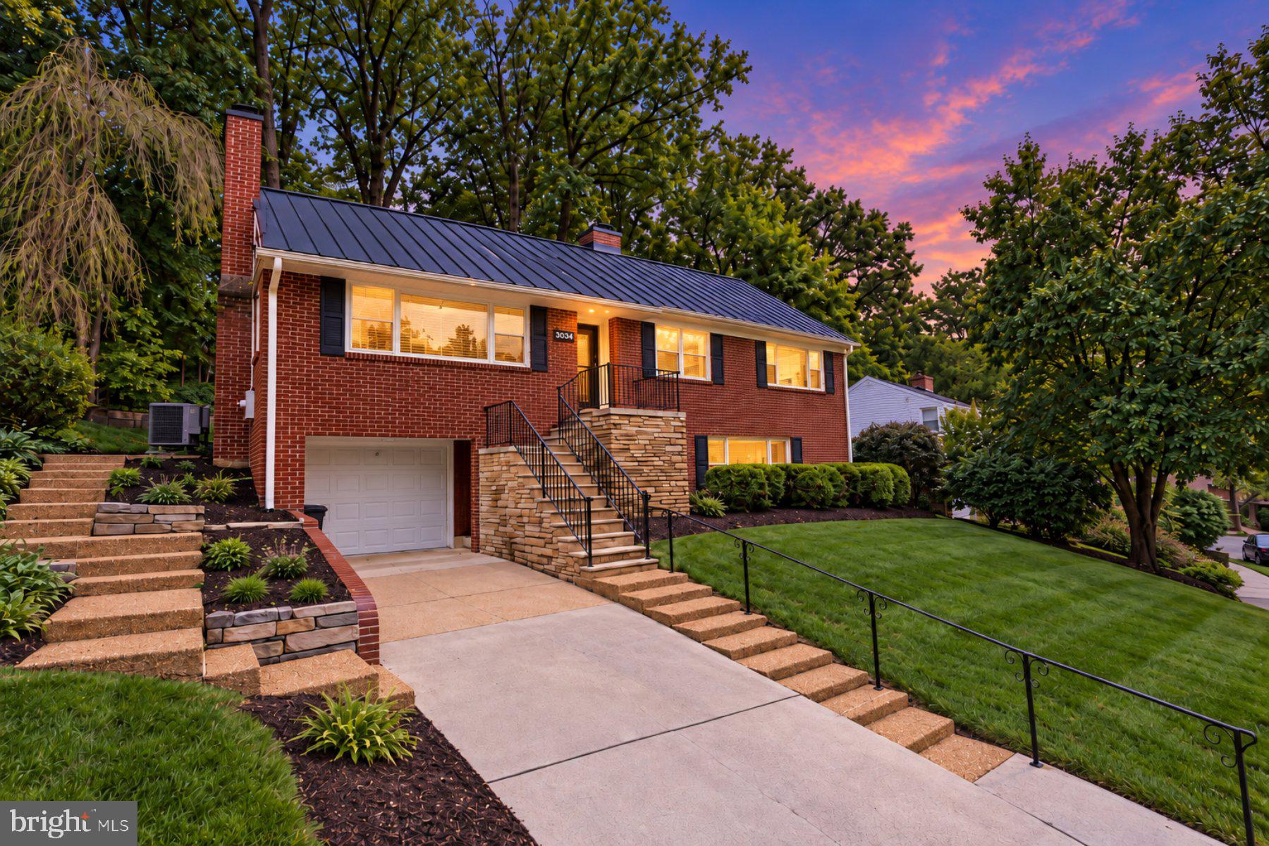 5054 37th St, Arlington, VA 22207
