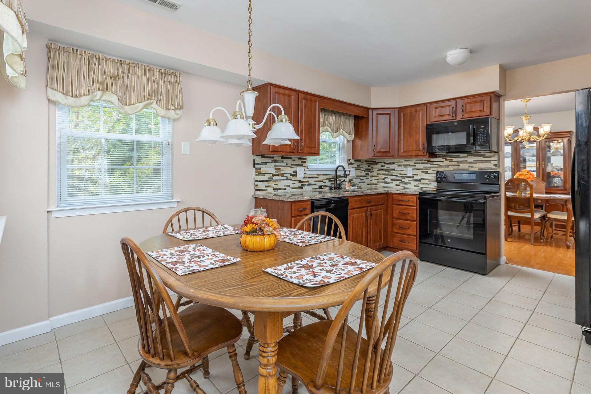 49 Goodwin Pkwy, Sewell, NJ 08080 photo