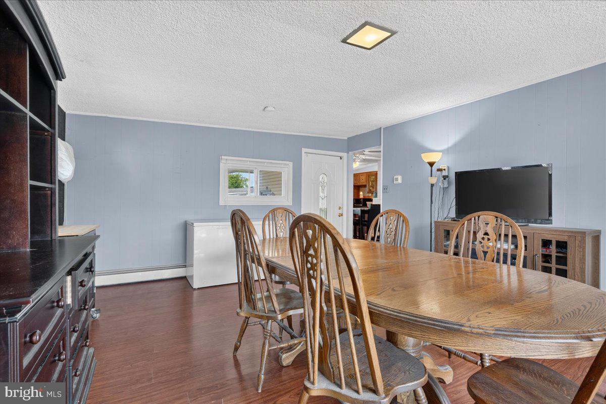 23 Disk Ln, Levittown, PA 19055 photo