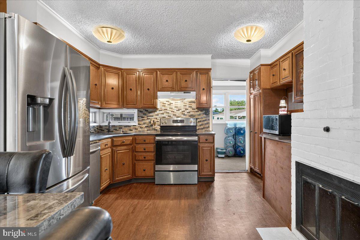 23 Disk Ln, Levittown, PA 19055 photo