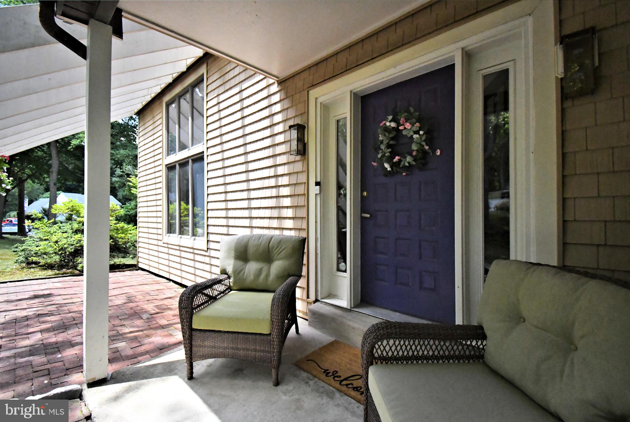 22 Wychwood Ln, Langhorne, PA 19047