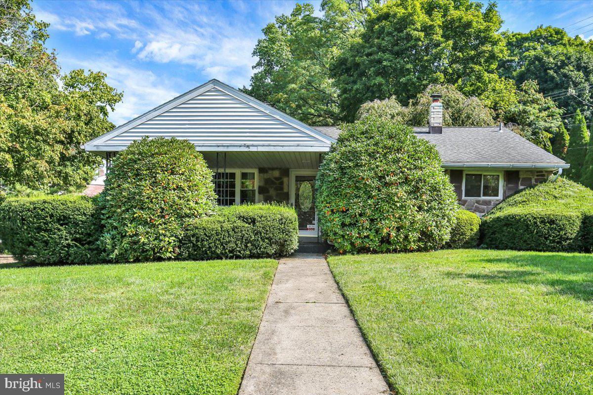 2001 Reservoir Rd, Reading, PA 19604